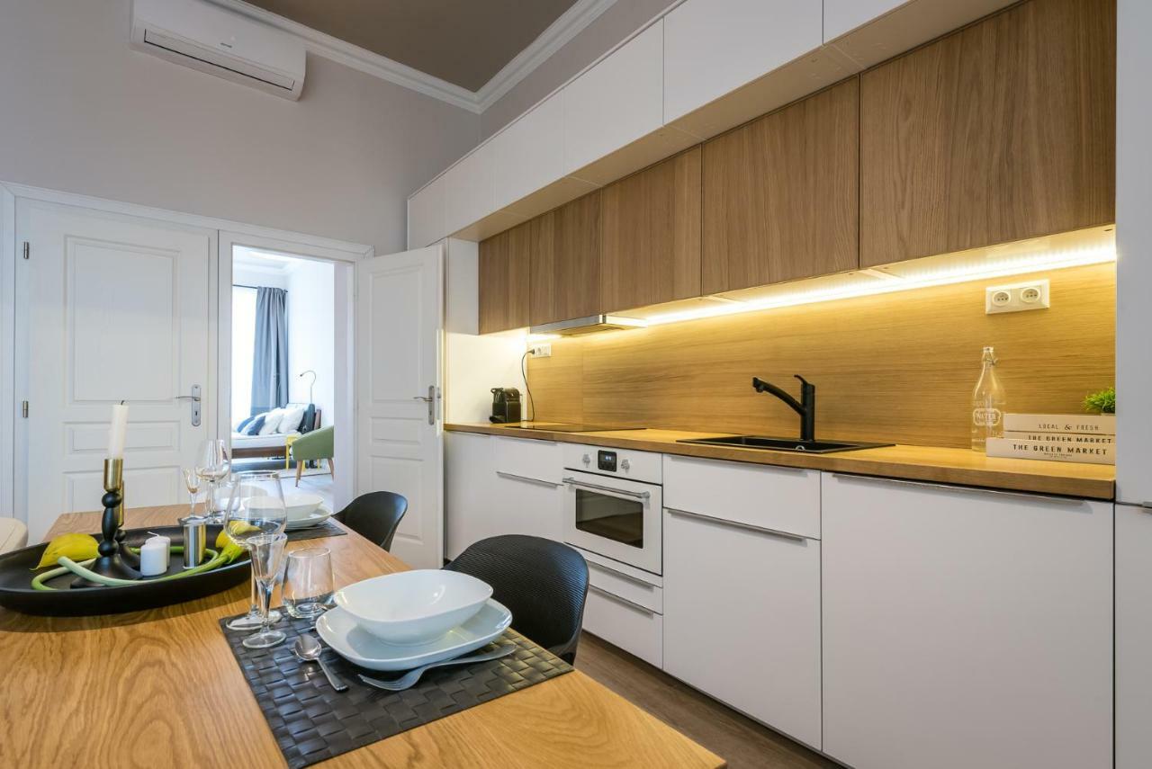 H75 Apartments Kosice Centre Esterno foto